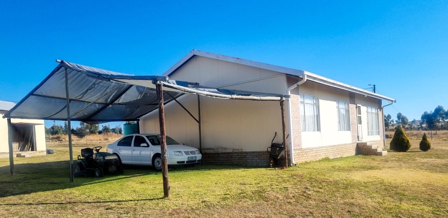 4 Bedroom Property for Sale in Paul Roux Free State
